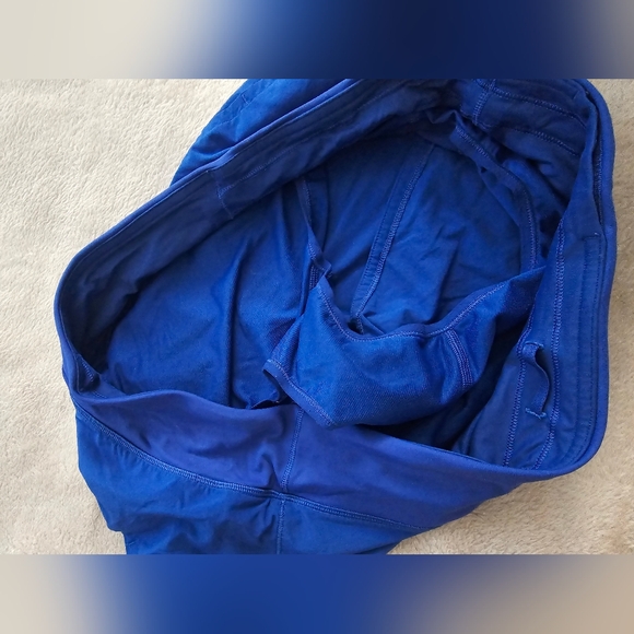 Lululemon Speed Up Shorts - Picture 8 of 9